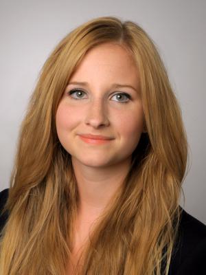 Tessa LottermannE-Commerce | WebentwicklungTel. 0 26 02 / 999 50 - 0Fax 0 26 02 / 999 50 - 10